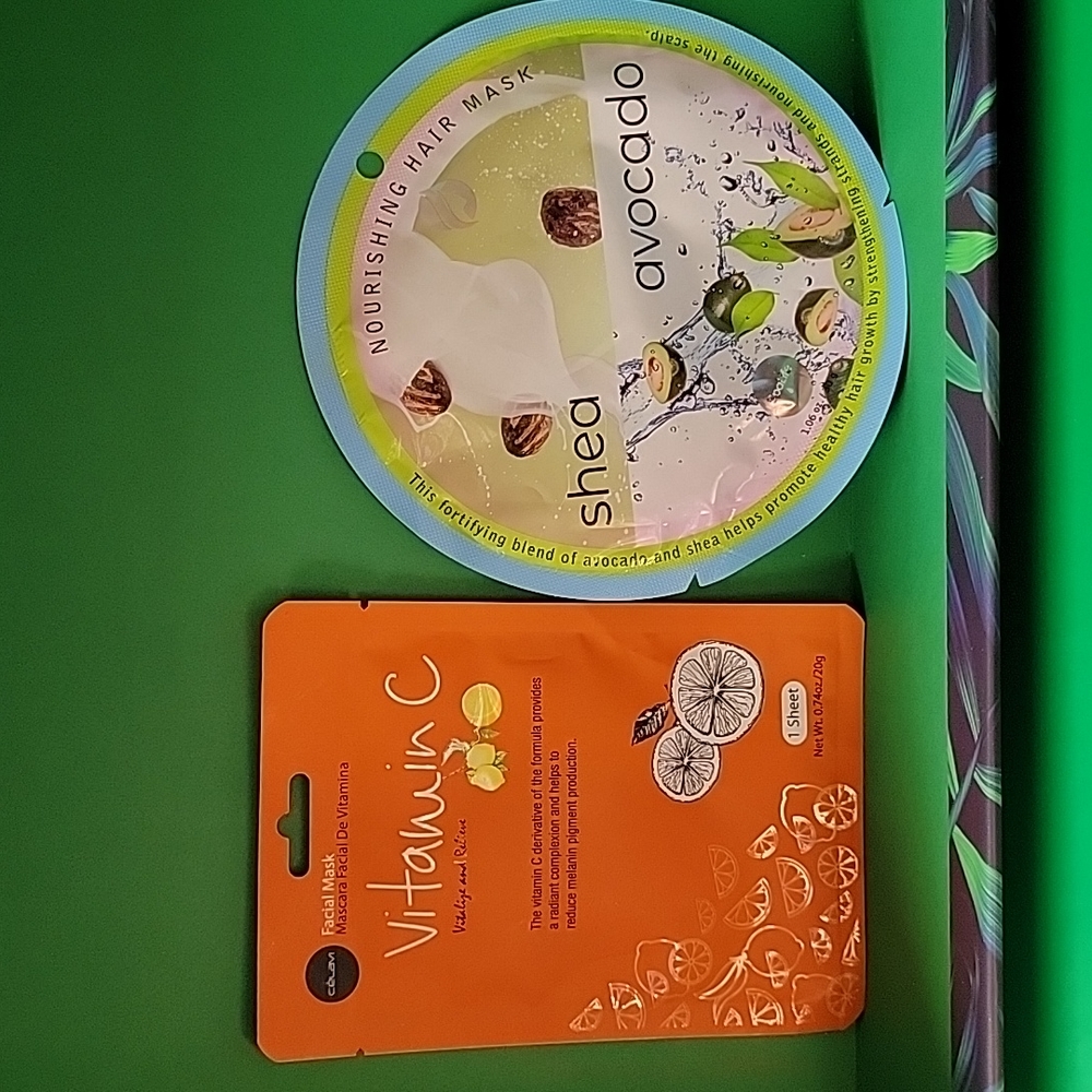 NWOT Treat Yourself Body Care Set - Picture 6 of 7